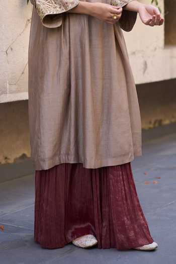 Sarang Kaur_Grey Chanderi , Tissue, Embroidery Mehrab Back Kurta And Skirt Set _Online_at_Aza_Fashions