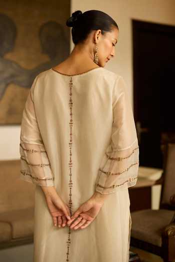 Sarang Kaur_White Silk, Tissue, Organza Embroidery Round Neck Phulwari Kurta Set _Online