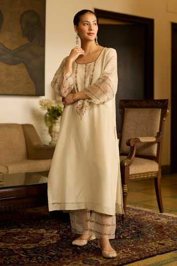 Shop_Sarang Kaur_White Silk, Tissue, Organza Embroidery Round Neck Phulwari Kurta Set _Online