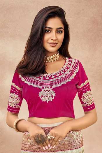 Khwaab By Sanjana Lakhani_Cream Georgette, Silk Embroidery, Sequins Round Floral Woven Saree With Blouse _at_Aza_Fashions