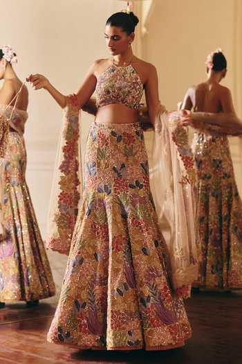 Buy_Mishru_Gold Tulle Embroidery, Sequins, Zari Halter Neck Amelia Lehenga Set 