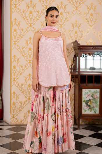 Buy_17:17 By Simmi Saboo_Pink Silk, Cotton Round Neck Kurta Set _at_Aza_Fashions