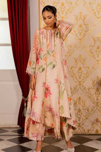 Buy_17:17 By Simmi Saboo_Pink Organza Tassels Round Neck Asymmetric Anarkali And Pant Set _at_Aza_Fashions