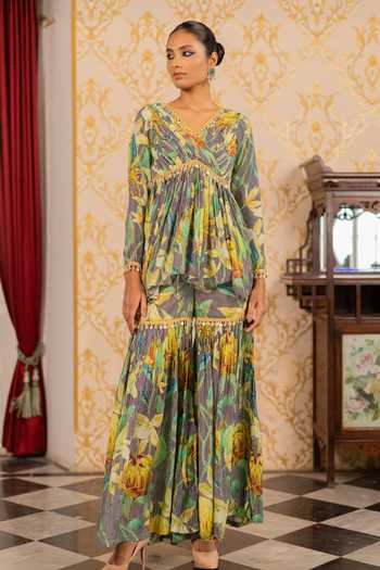 Buy_17:17 By Simmi Saboo_Green Silk, Cotton Tassels V-neck Stripes Floral Kurta And Sharara Set _at_Aza_Fashions