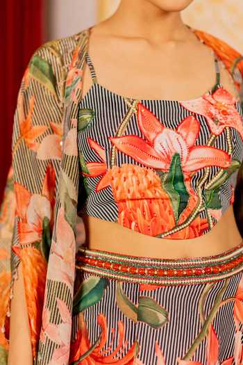 Buy_17:17 By Simmi Saboo_Multi Color Silk, Cotton, Organza Round Neck Printed Cape Set _Online_at_Aza_Fashions