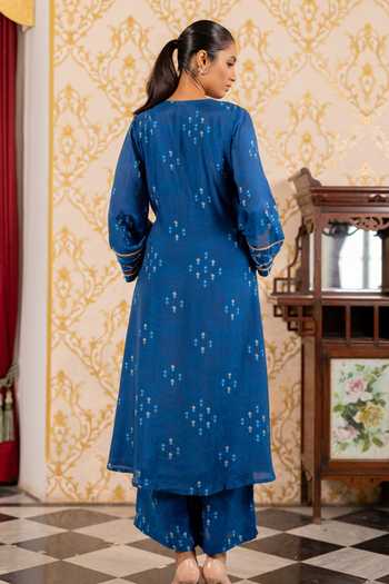 Shop_17:17 By Simmi Saboo_Blue Silk, Cotton Embroidery V-neck, Yes Overlap Bib Kurta And Pant Set _at_Aza_Fashions