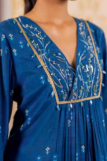 17:17 By Simmi Saboo_Blue Silk, Cotton Embroidery V-neck, Yes Overlap Bib Kurta And Pant Set _at_Aza_Fashions