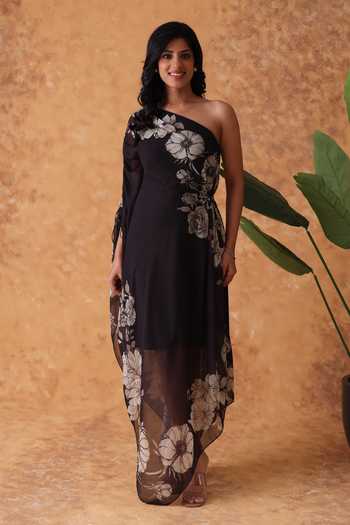 Pouli Pret_Black Georgette One Shoulder Printed Dress _at_Aza_Fashions