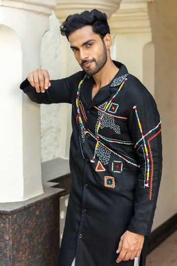 Buy_Heartistry by Anky_Black Linen Embroidery Onyx Hand Kurta 