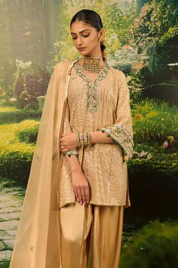 Priyaa_Gold Silk, Organza, Satin Sequins, Zari V-neck Zarah Striped Kurta Set _Online_at_Aza_Fashions