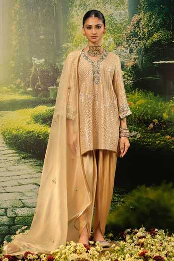 Buy_Priyaa_Gold Silk, Organza, Satin Sequins, Zari V-neck Zarah Striped Kurta Set _at_Aza_Fashions