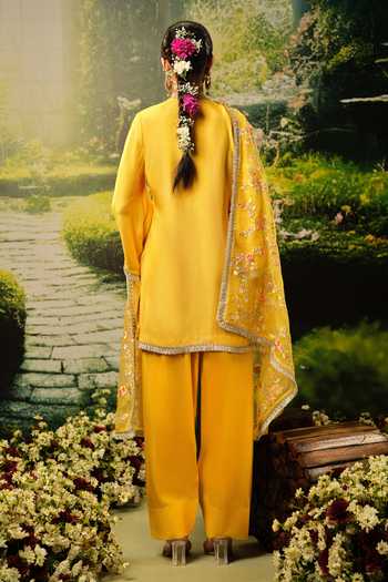 Shop_Priyaa_Yellow Silk, Organza, Satin Embroidery Round Neck Sania Kurta Set _at_Aza_Fashions
