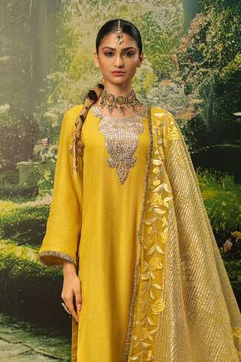 Buy_Priyaa_Yellow Silk, Organza Embroidery, Zari Round Neck Zenia Kurta Set _Online_at_Aza_Fashions