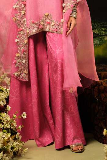 Priyaa_Pink Silk, Organza Embroidery, Beads, Pearls Round Neck Yalina Kurta Set _Online_at_Aza_Fashions