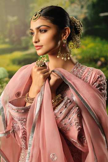 Priyaa_Pink Silk, Organza, Chanderi Embroidery, Zari V-neck Seher Kurta Set _Online_at_Aza_Fashions