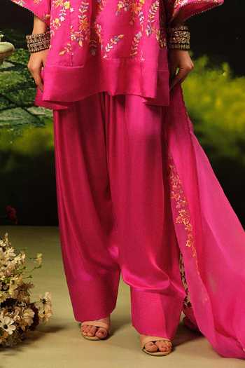 Buy_Priyaa_Pink Organza, Satin Embroidery Hansika Kurta Set _Online_at_Aza_Fashions