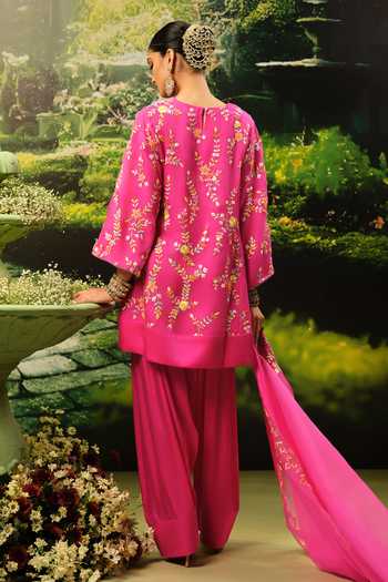 Priyaa_Pink Organza, Satin Embroidery Hansika Kurta Set _Online_at_Aza_Fashions