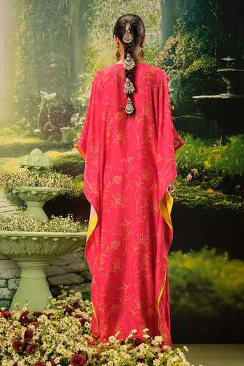 Priyaa_Pink Silk Embroidery, Tassels Round Neck Inaya Kaftan _Online_at_Aza_Fashions