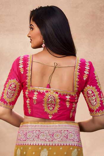 Shop_Khwaab By Sanjana Lakhani_Pink Silk Embroidery Round Neck Yellow Banarasi Floral Woven Saree And Blouse 