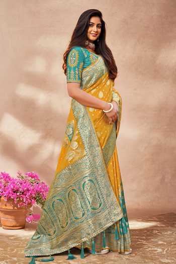 Buy_Khwaab By Sanjana Lakhani_Green Silk Sequins, Embroidery Round Neck Floral Woven Saree And Blouse _Online_at_Aza_Fashions