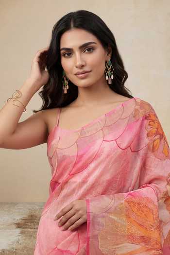 Satya Paul_Pink Linen Daisy Lane Print Saree _at_Aza_Fashions
