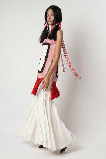 Buy_Shwetanga_Red Cotton, Linen Beads, Fringe Bandeau Neck Embroidered Kurta Sharara Set _Online_at_Aza_Fashions