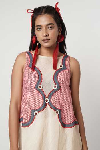 Shwetanga_Ivory Cotton, Linen Beads No Gamcha Scalloped Tunic And Pant Set _at_Aza_Fashions