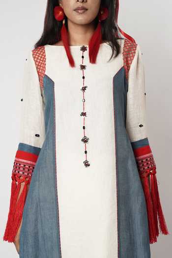 Buy_Shwetanga_Blue Cotton, Linen Embroidery, Tassels Boat Neck Colorblock Kurta Set 
