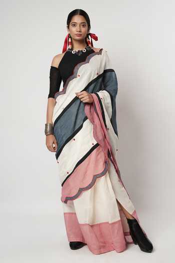 Buy_Shwetanga_Ivory Cotton, Linen Embroidery Gamcha Colorblock Scallop Saree With Blouse _at_Aza_Fashions