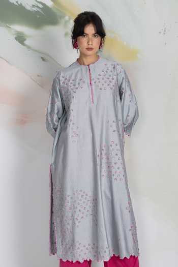 Buy_Ilk_Pink Silk, Chanderi, Satin Embroidery Mandarin Collar Scatter Ditsy Kurta _at_Aza_Fashions