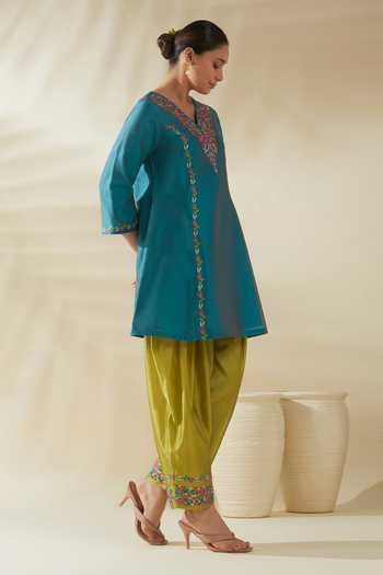 Buy_Origani_Blue Chanderi Silk Embroidery V-neck Resham Kurta And Salwar Set _Online