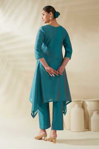 Origani_Blue Chanderi Silk Embroidery V-neck, Yes Resham Yoke Kurta And Pant Set _Online_at_Aza_Fashions