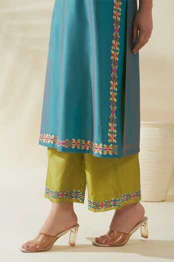 Buy_Origani_Blue Chanderi Silk Embroidery Round Neck Kurta And Pant Set 