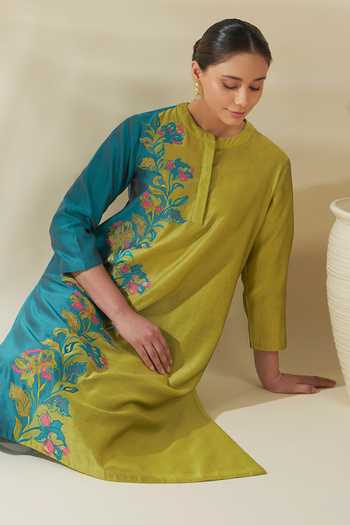 Buy_Origani_Blue Chanderi Silk Embroidery, Applique Mandarin Color Block Kurta And Pant Set _Online_at_Aza_Fashions