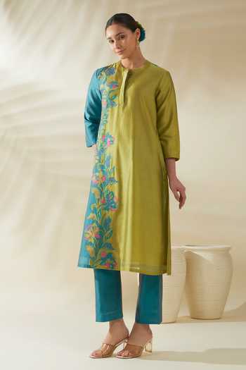 Buy_Origani_Blue Chanderi Silk Embroidery, Applique Mandarin Color Block Kurta And Pant Set 