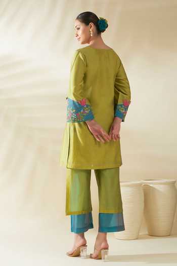 Origani_Blue Chanderi Silk Embroidery, Applique V-neck, Yes Kurta And Pant Set _Online_at_Aza_Fashions
