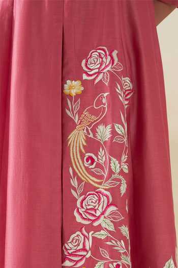 Buy_Origani_Pink Chanderi Silk Applique Mandarin Panelled Embroidered Kurta And Pant Set 