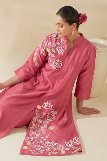 Buy_Origani_Pink Chanderi Silk Applique Mandarin Panelled Embroidered Kurta And Pant Set _Online