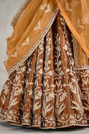 Shop_Shyam Narayan Prasad_Brown Silk, Organza, Tissue Gota Patti Sweetheart Neck Embroidered Lehenga Set 