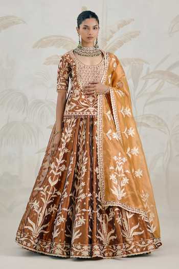 Buy_Shyam Narayan Prasad_Brown Silk, Organza, Tissue Gota Patti Scoop Neck Embroidered Kurta Lehenga Set _at_Aza_Fashions