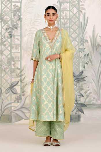 Shyam Narayan Prasad_Green Organza, Brocade Zari, Stones V-neck Zardozi Embroidered Kurta Pant Set _at_Aza_Fashions