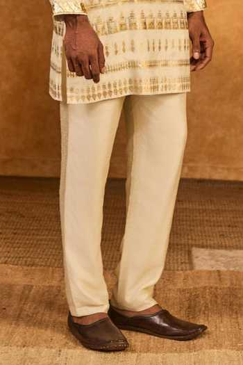 Buy_Masaba_Ivory Silk Gota Patti, Foil Printing Midas Touch Kurta Set _Online_at_Aza_Fashions