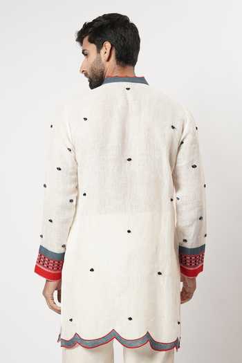 Shop_Shwetanga_Ivory Cotton, Linen Beads Scalloped Naga Bindi Yoke Embellished Kurta Set _at_Aza_Fashions