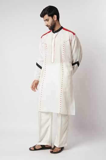 Buy_Shwetanga_Ivory Silk, Linen Embroidery Ruby Bindi Panelled Gusset Kurta Set _at_Aza_Fashions