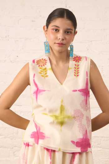 Myoho_White Chanderi V-neck Clamping Print Top And Skirt Set _Online_at_Aza_Fashions