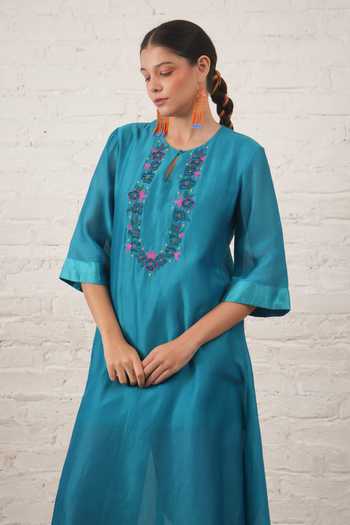 Myoho_Blue Chanderi Embroidery, Beads Keyhole Neck, Yes Hand Pure Kurta And Pant Set _Online_at_Aza_Fashions