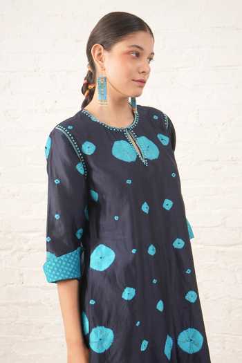 Myoho_Blue Chanderi Embroidery Bandhani Pattern Kurta And Pant Set _Online_at_Aza_Fashions