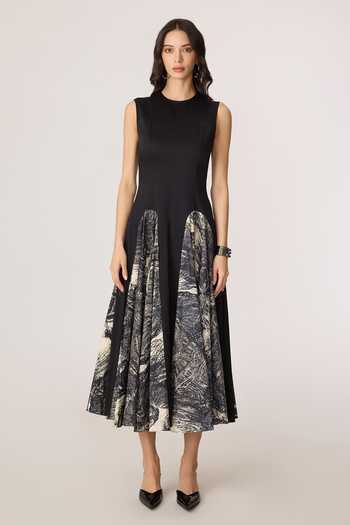 Buy_Saaksha & Kinni_Black Cotton Round Neck Seria Print Midi Dress _at_Aza_Fashions