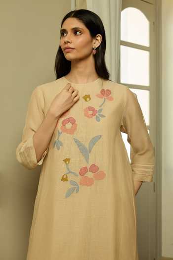 Vaayu_Beige Cotton, Muslin Applique Round Neck Sand Kurta And Pant Set _Online_at_Aza_Fashions
