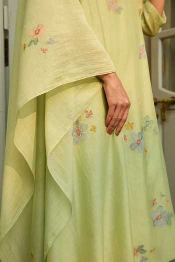 Vaayu_Green Muslin, Cotton Embroidery, Tassels V-neck Lime Kurta Set _Online_at_Aza_Fashions